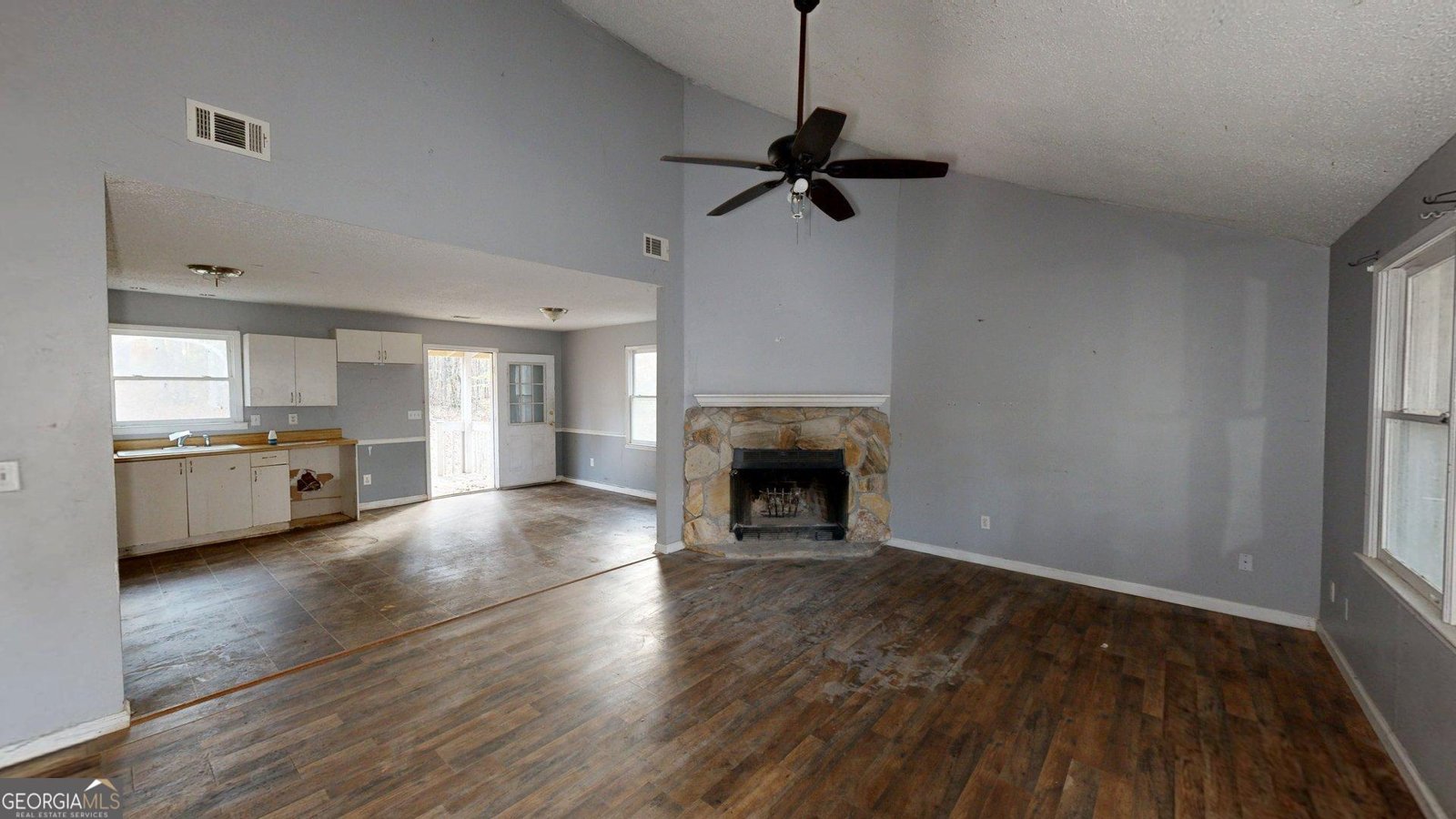 1225 Coppermine Road Buchanan - 4