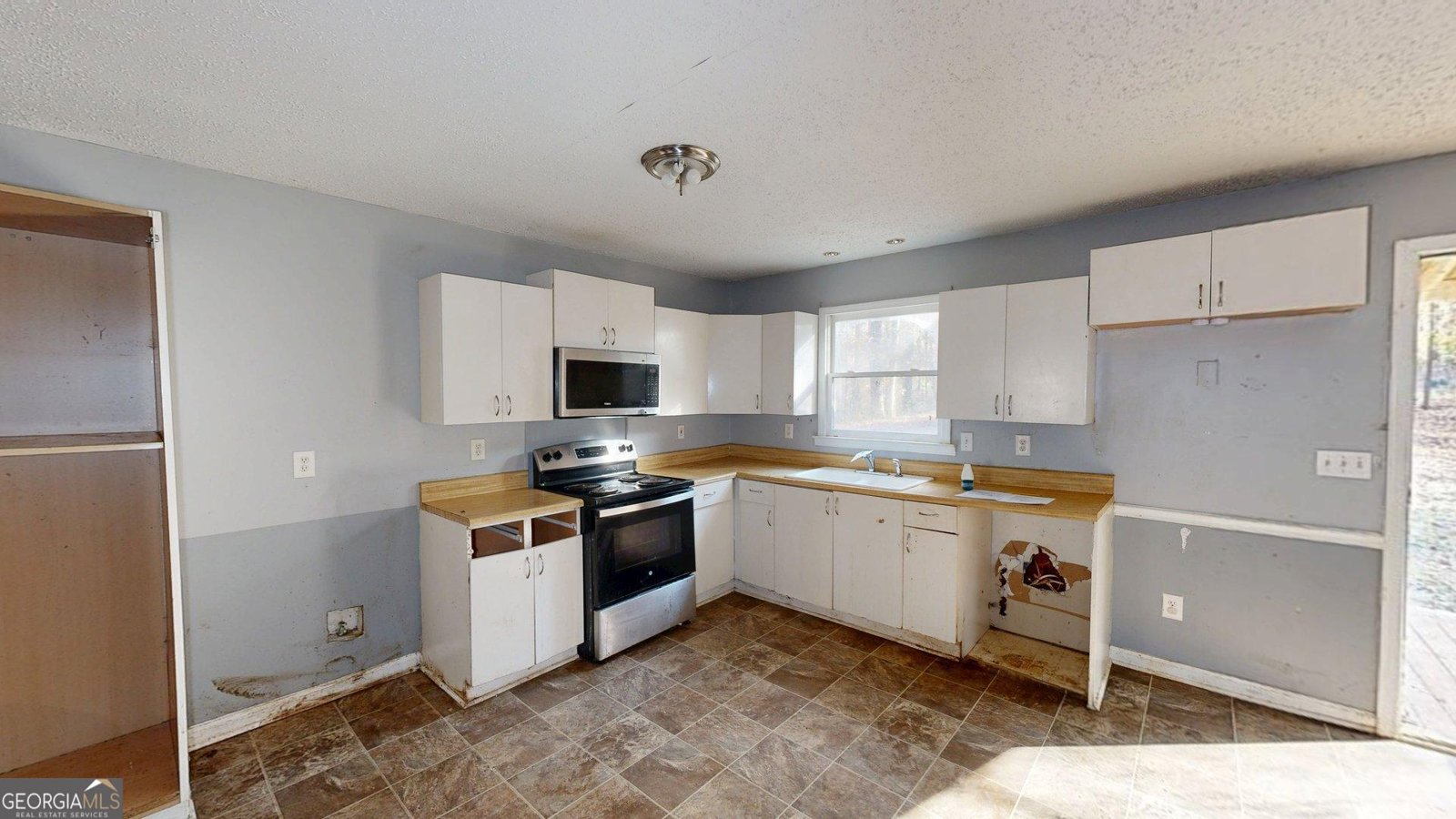 1225 Coppermine Road Buchanan - 8