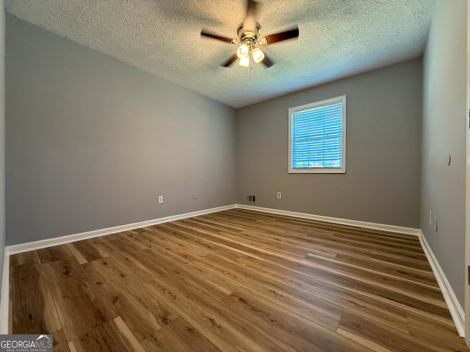 5790 Twain Drive Ellenwood - 17