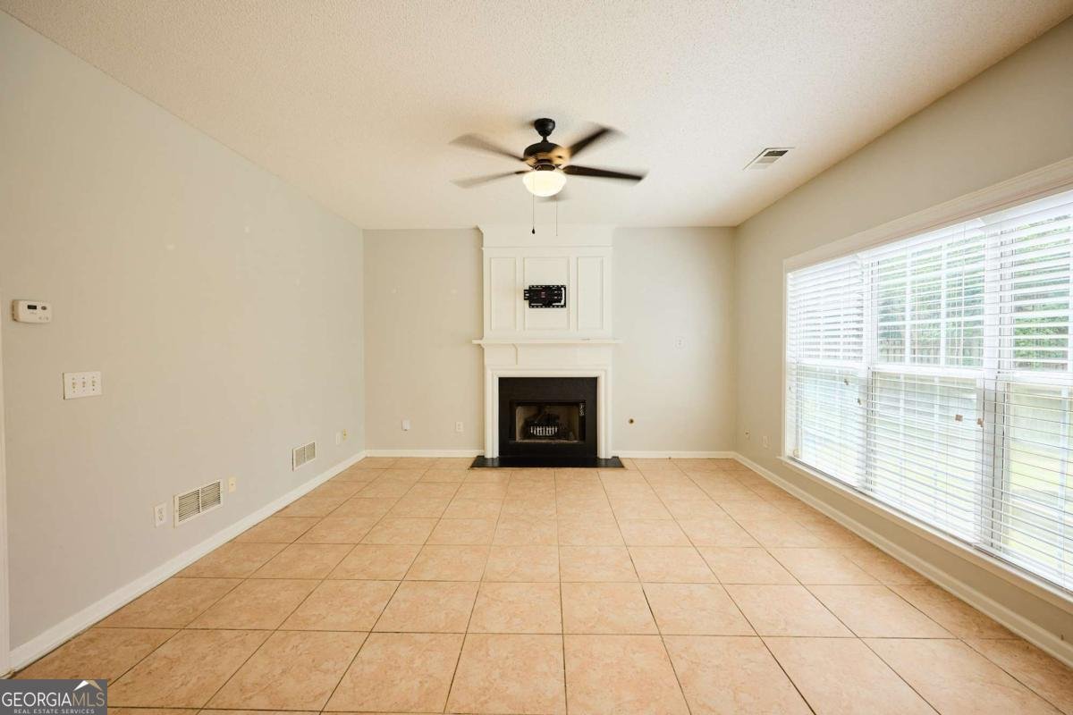 2215 Traywick Alpharetta - 14