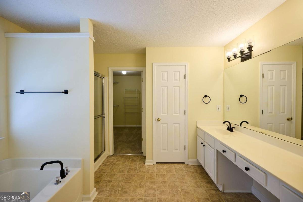 2215 Traywick Alpharetta - 17