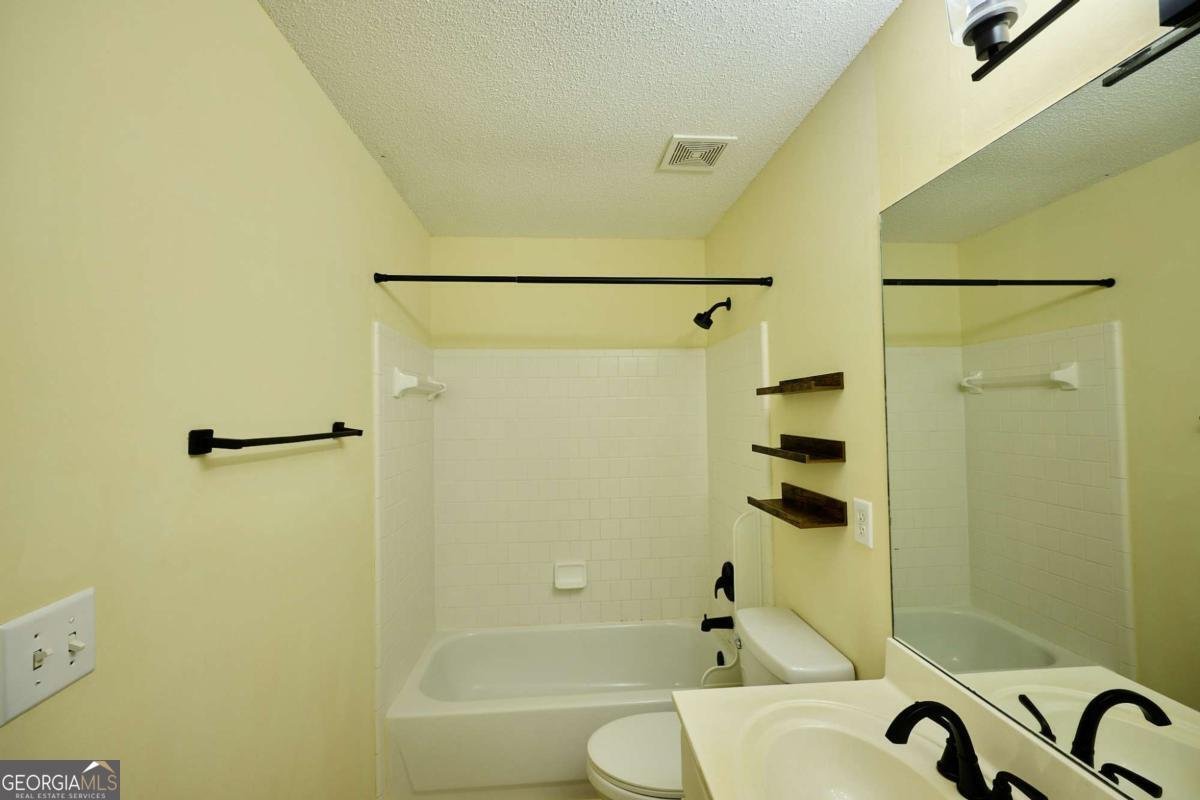 2215 Traywick Alpharetta - 23