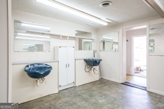 0 Goodwin Street Waycross - 27