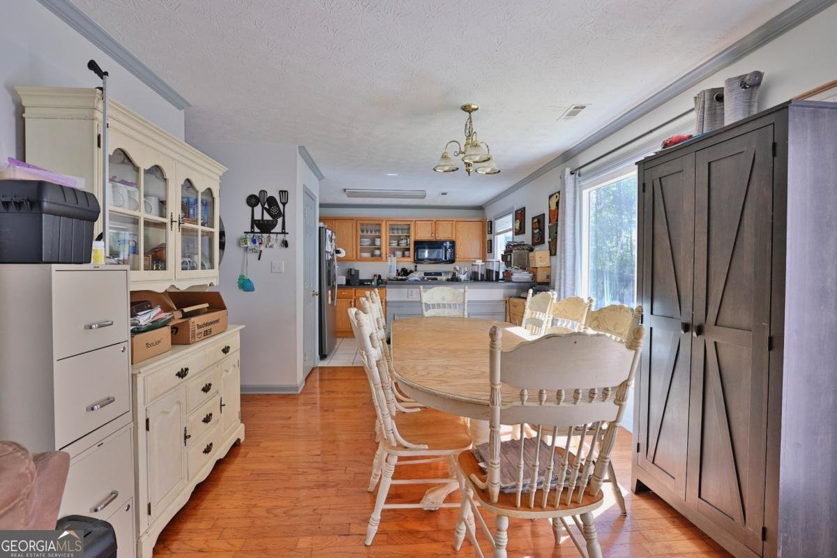 100 Liberty Bell Lane Griffin - 1