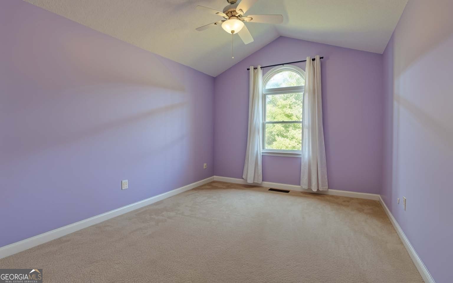 100 Liberty Bell Lane Griffin - 26