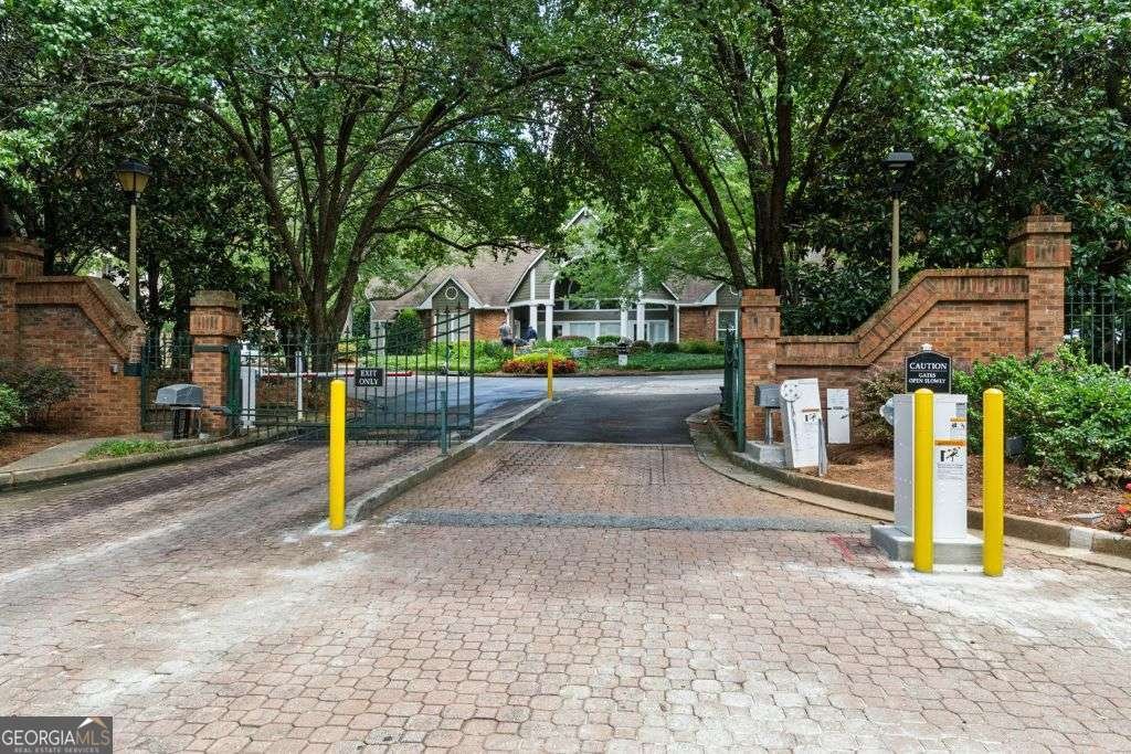 1037 Mcgill Park Avenue Atlanta - 27