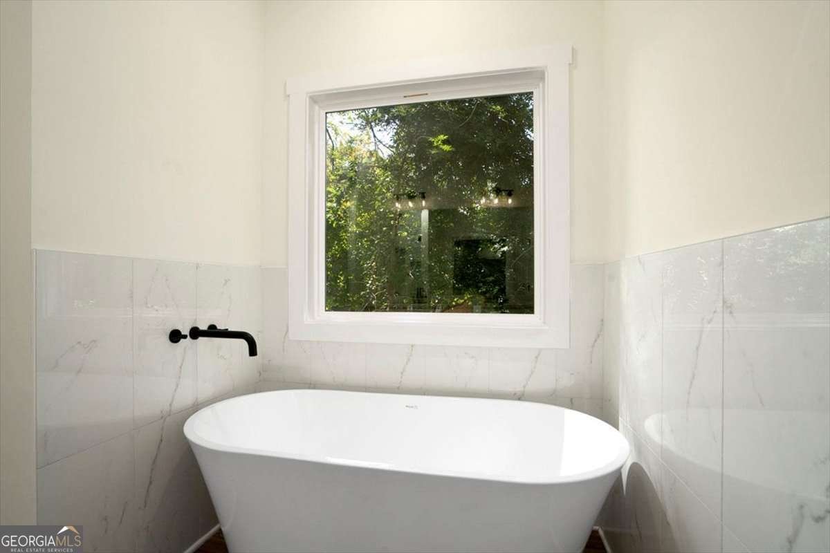 6134 Linwood Drive Covington - 20