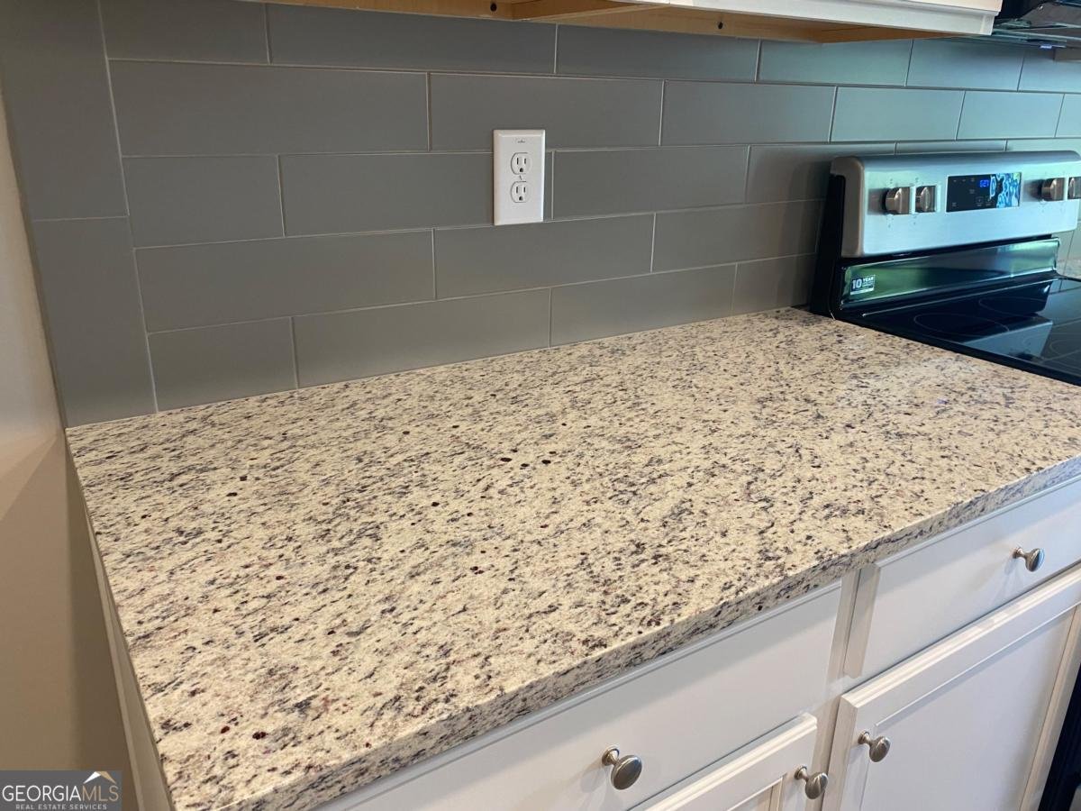 5282 Fox Den Road Oakwood - 6