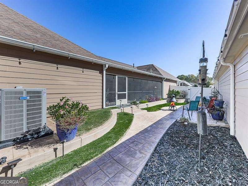 150 Shoal Creek Way Dallas - 27