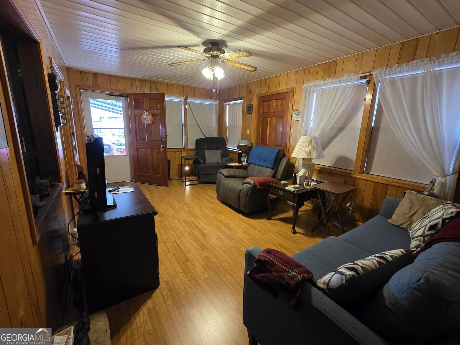 92 Cindy Parkway Cleveland - 5