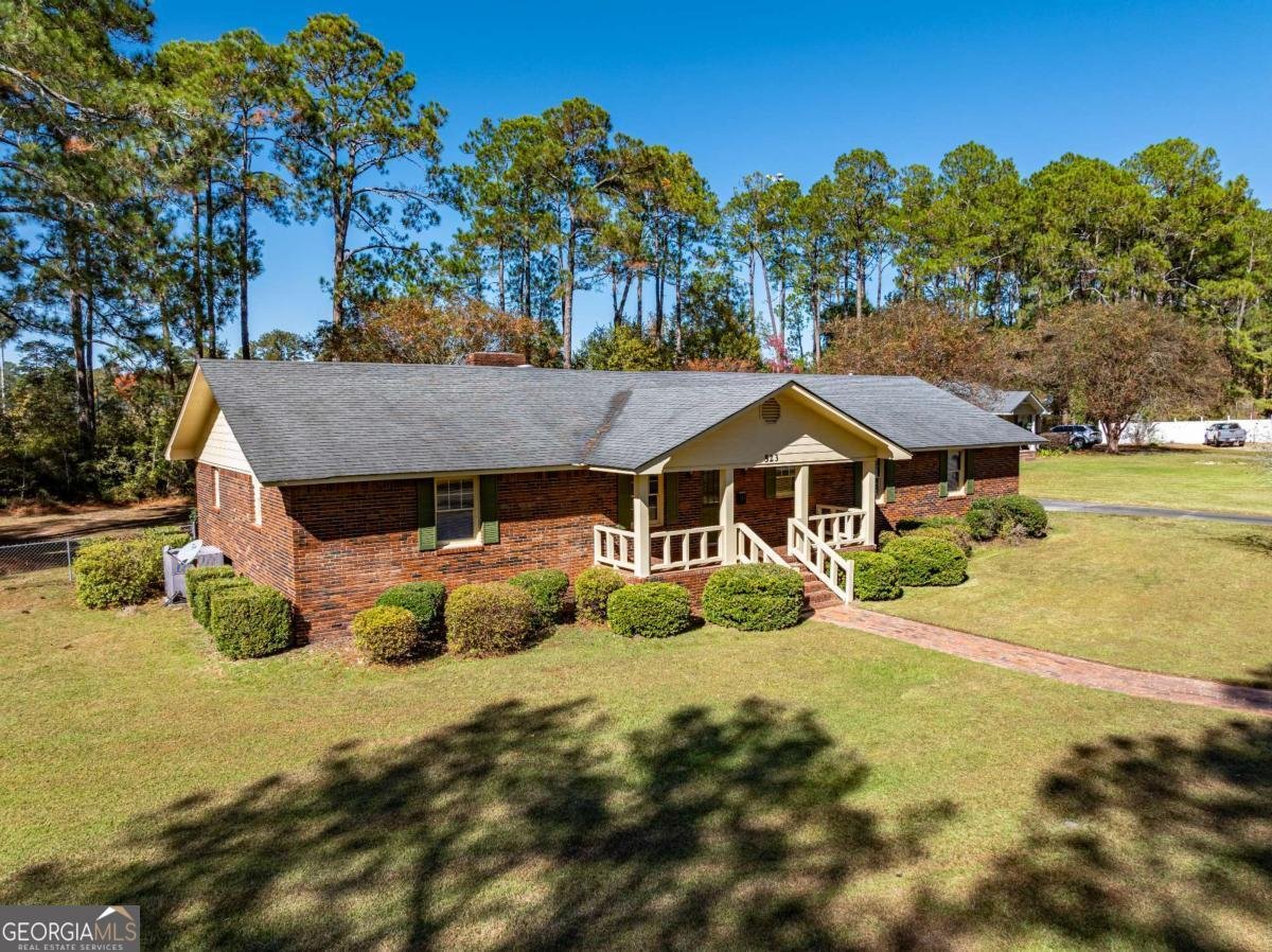 523 Alabama Drive Tifton - 4