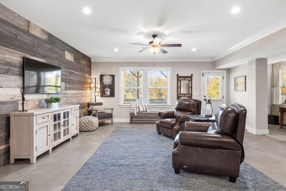 16180 Grand Litchfield Drive Roswell - 38