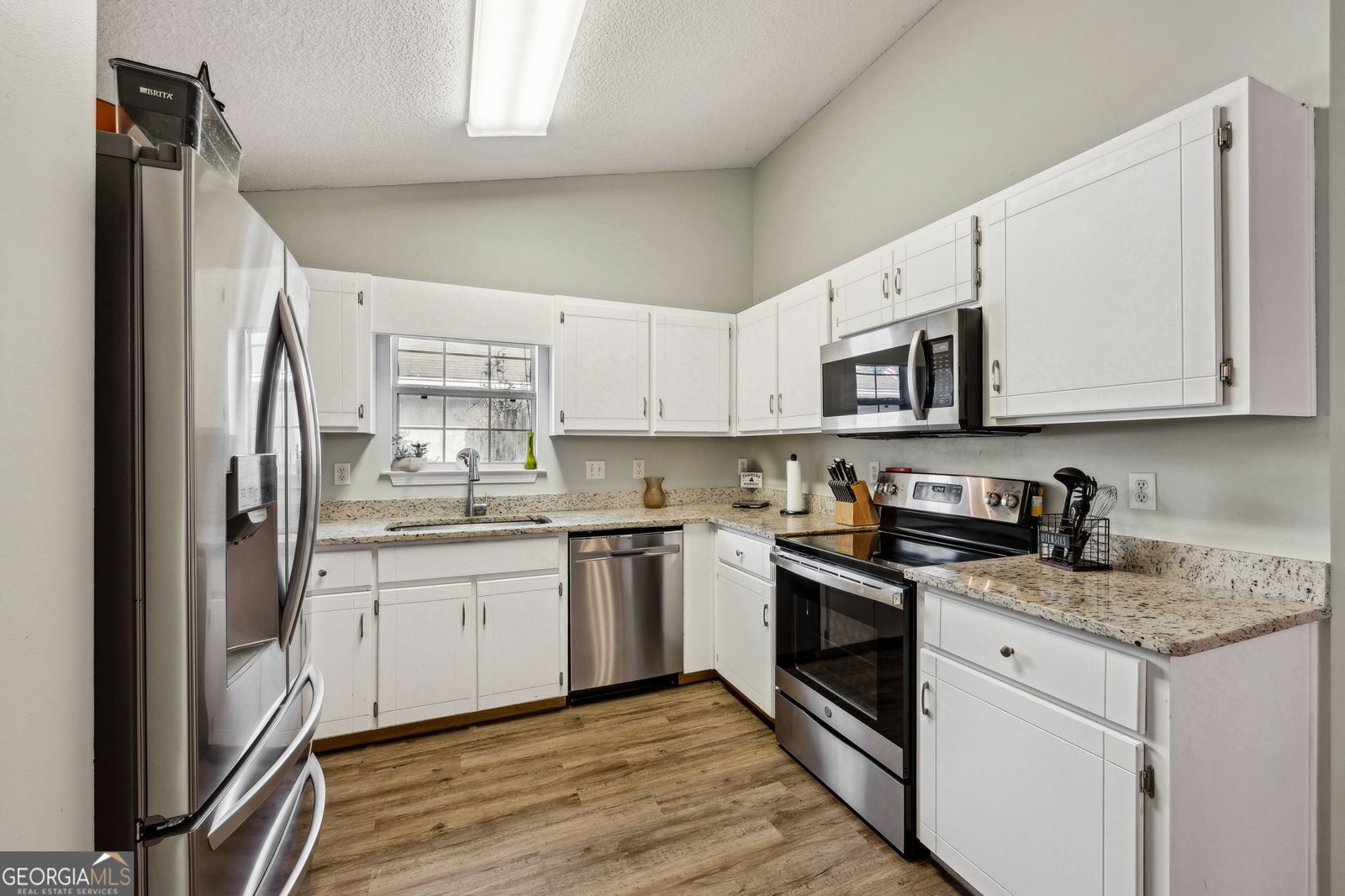 102 Lake Wisteria Court Kingsland - 17