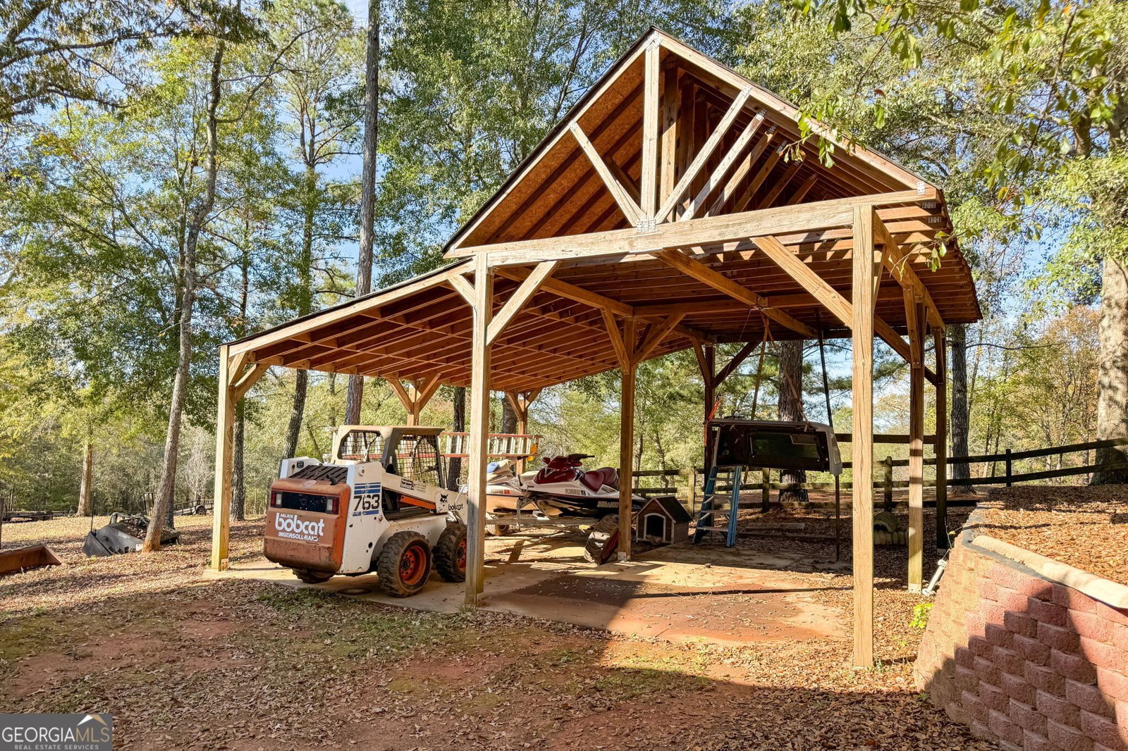 228 Indian Creek Road Locust Grove - 40