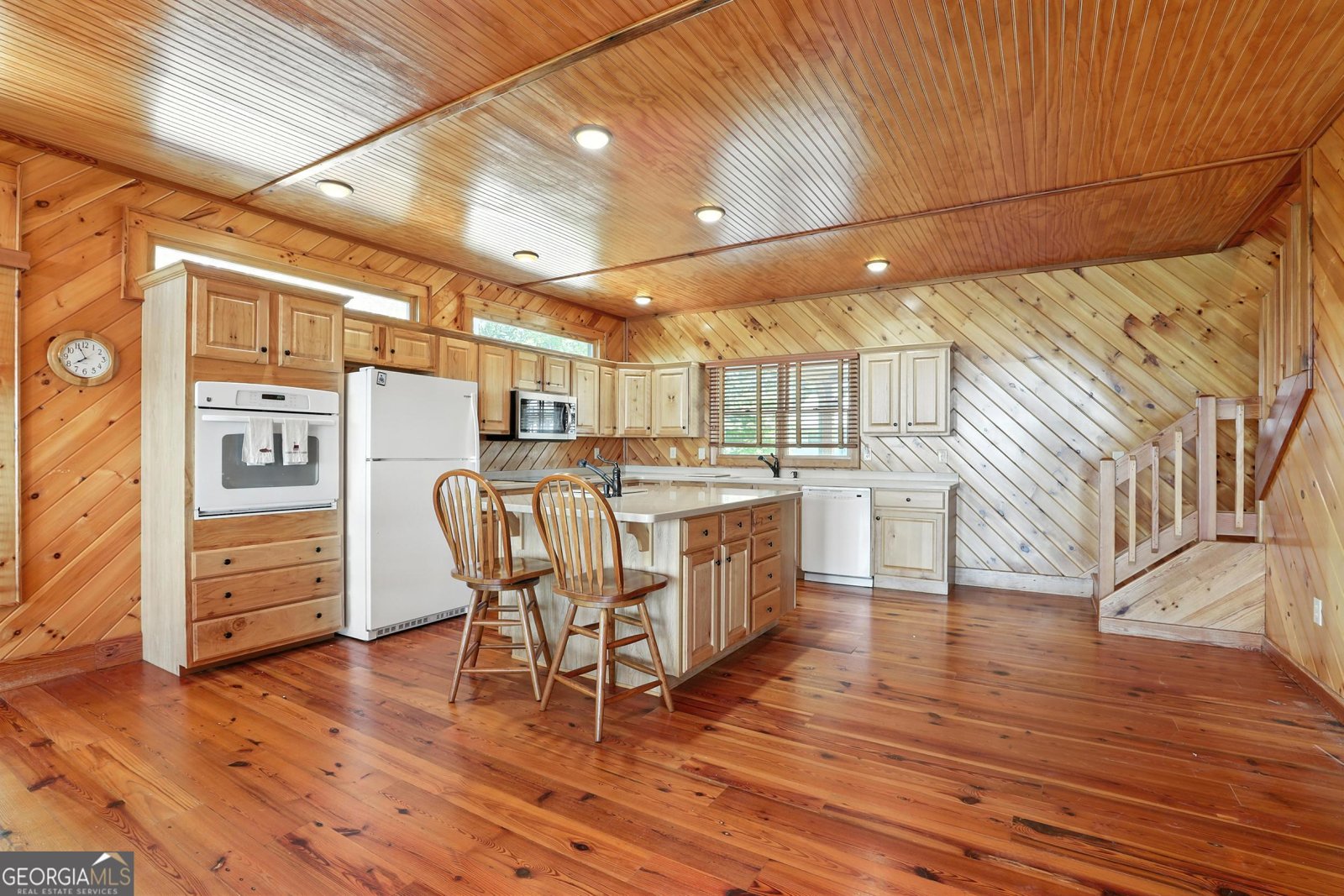 929 Hickory Nut Mountain Road Tallulah Falls - 1