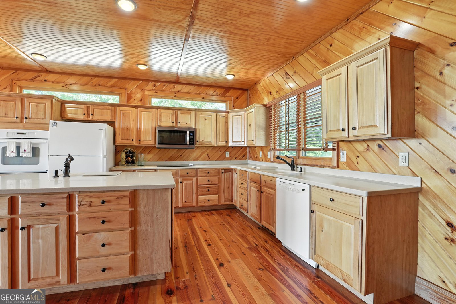 929 Hickory Nut Mountain Road Tallulah Falls - 2