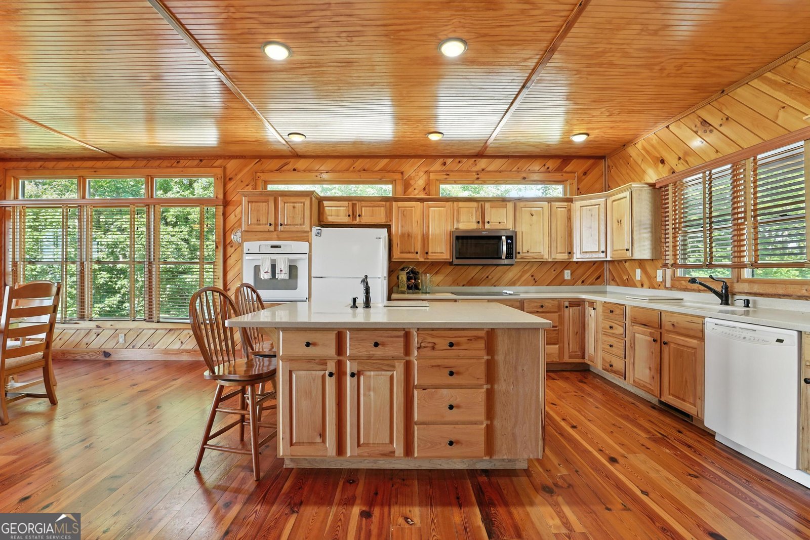 929 Hickory Nut Mountain Road Tallulah Falls - 3