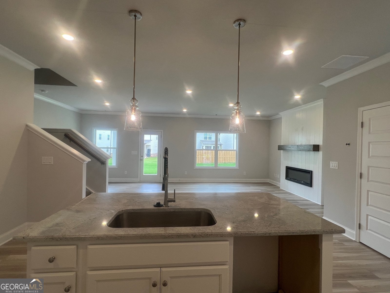 3537 Iron Hearth Bend Snellville - 13