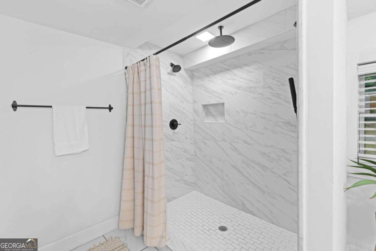 934 Burns Drive Atlanta - 39