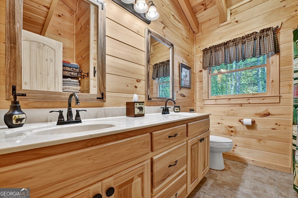 656 Newberry Drive Ellijay - 37