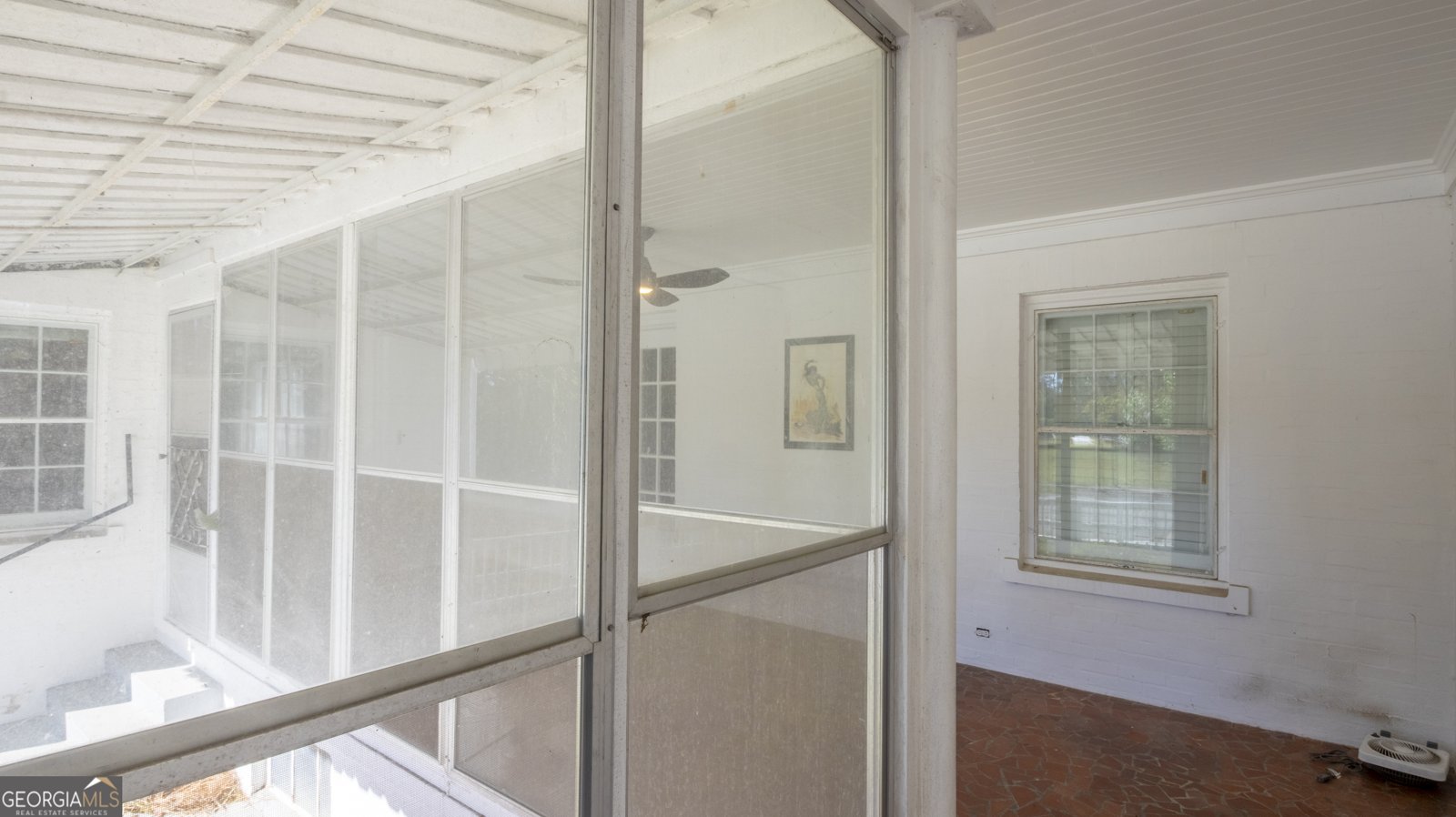 17942 Main Street Woodbury - 18