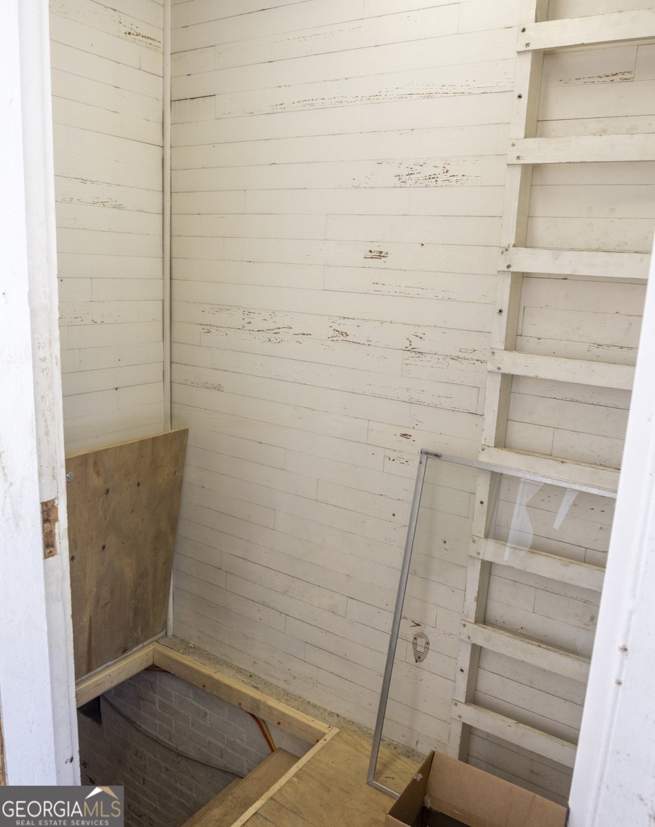 17942 Main Street Woodbury - 21