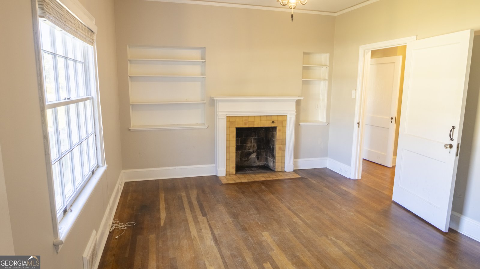 17942 Main Street Woodbury - 4