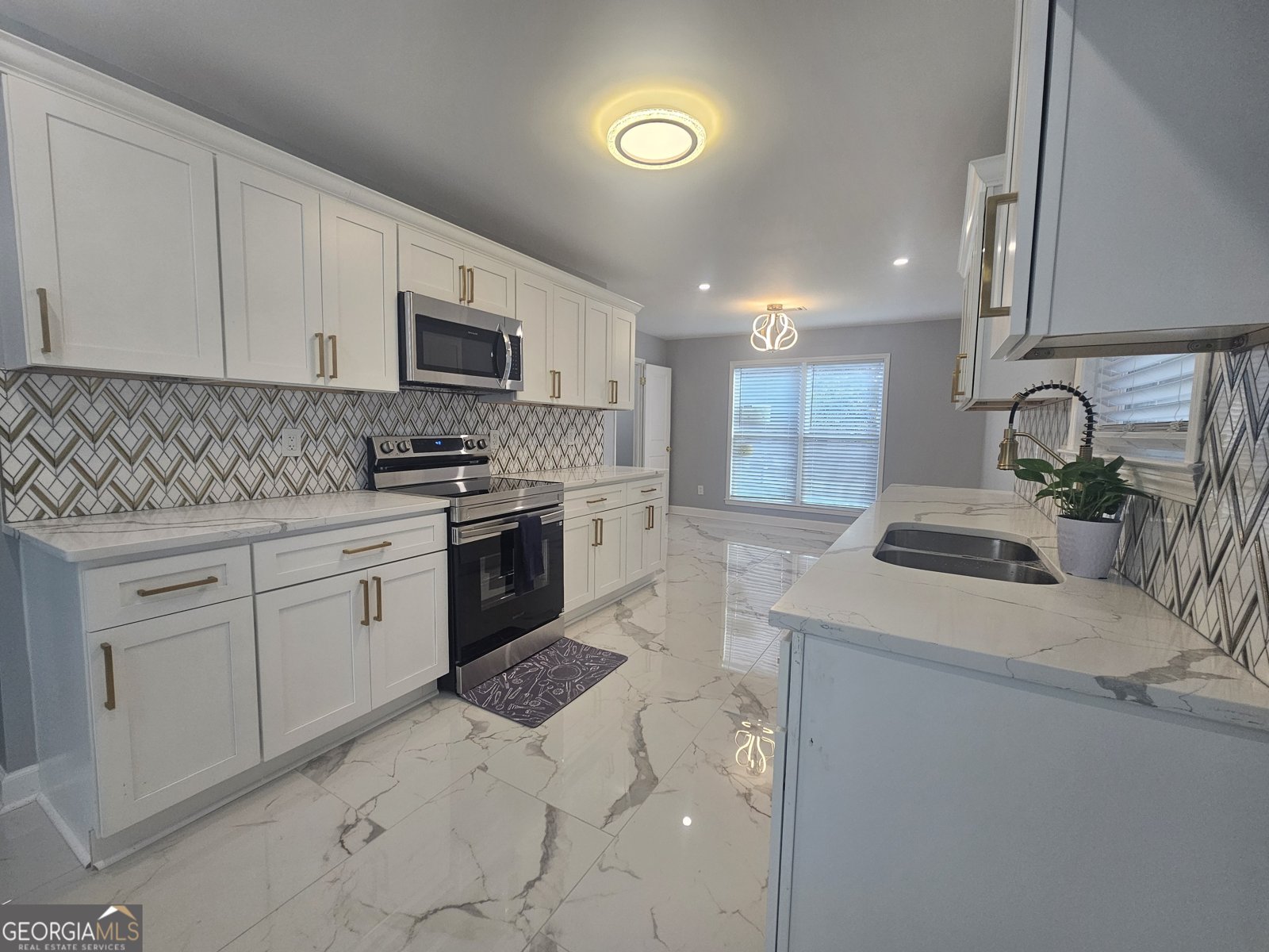 391 Park Ridge Circle Riverdale - 26