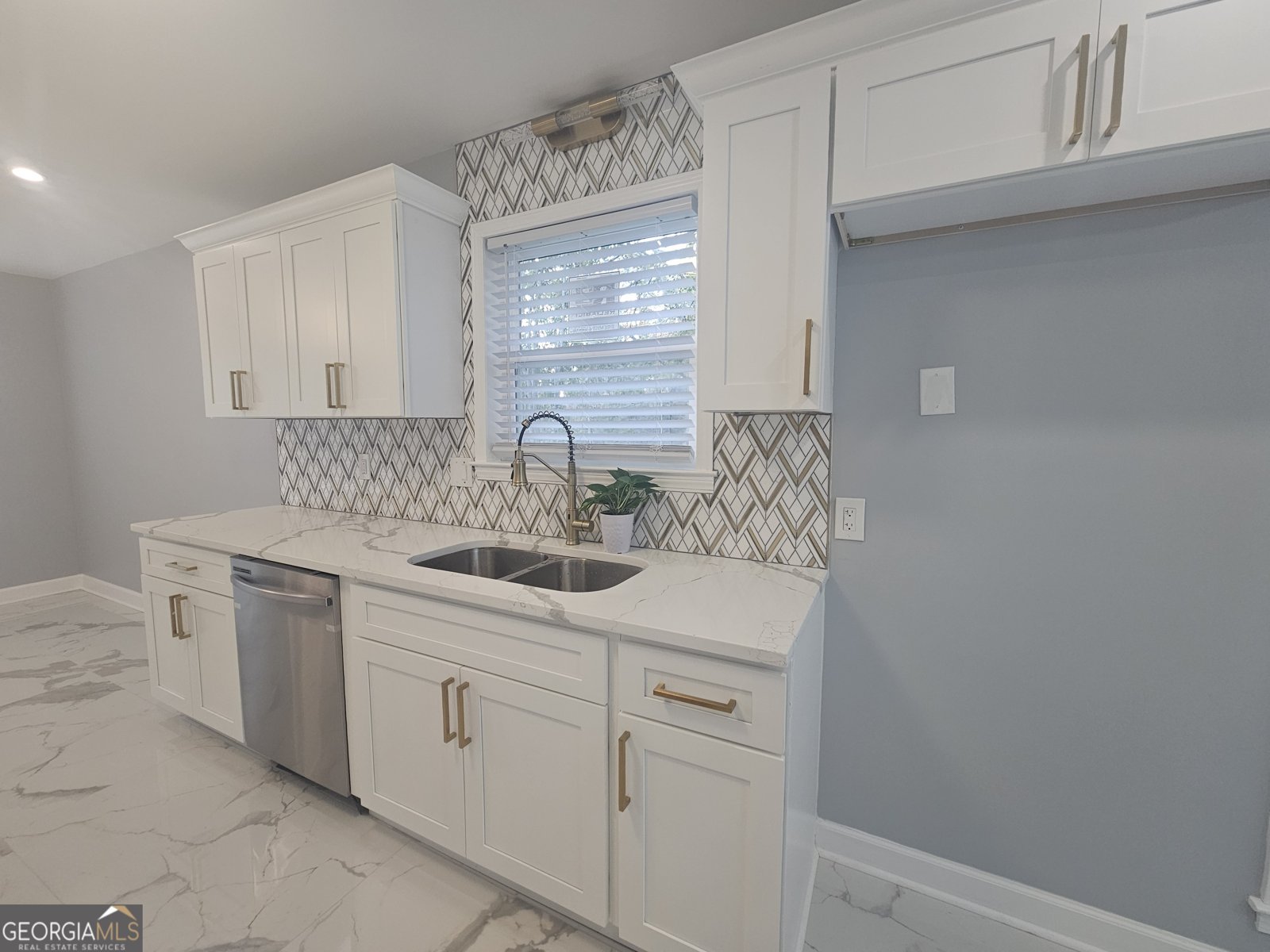 391 Park Ridge Circle Riverdale - 28