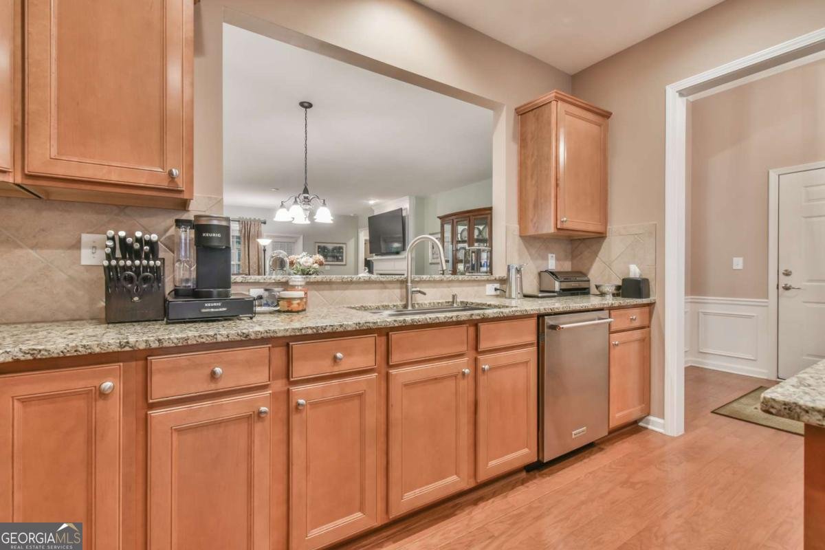 6407 Autumn Crest Lane Hoschton - 12