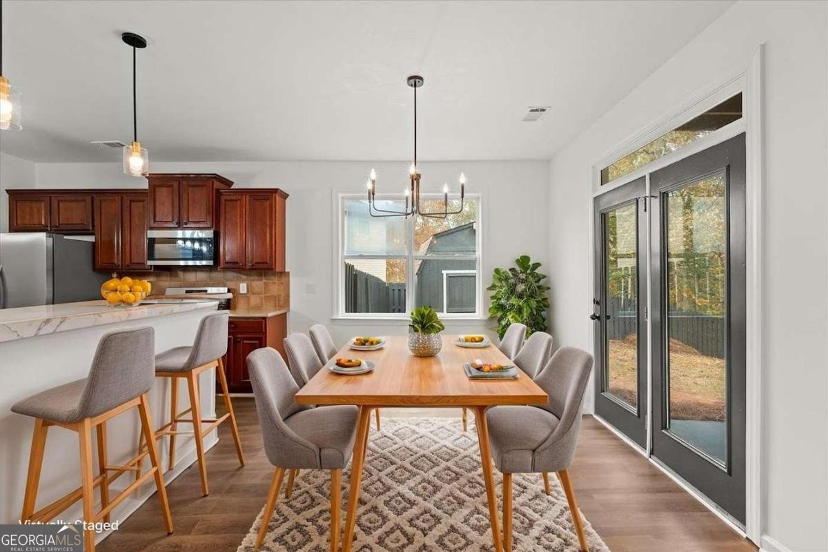 512 Oakbridge Drive Douglasville - 1