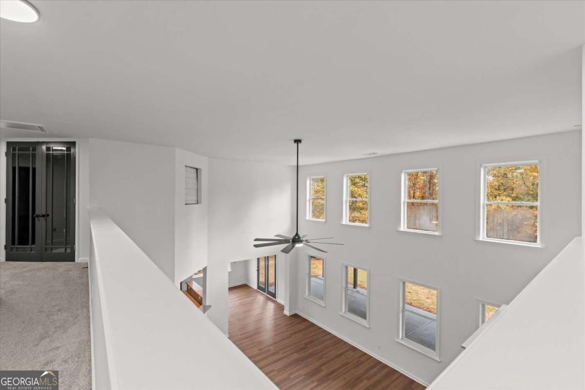 512 Oakbridge Drive Douglasville - 18