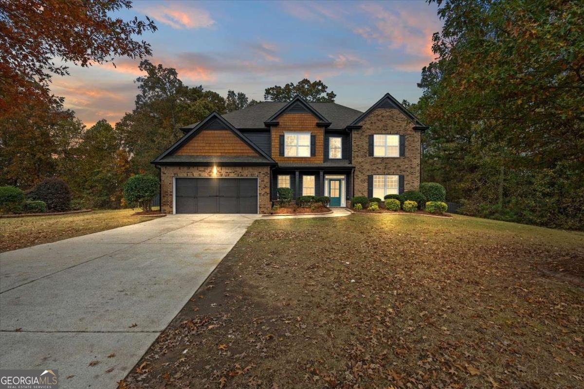 512 Oakbridge Drive Douglasville - 33