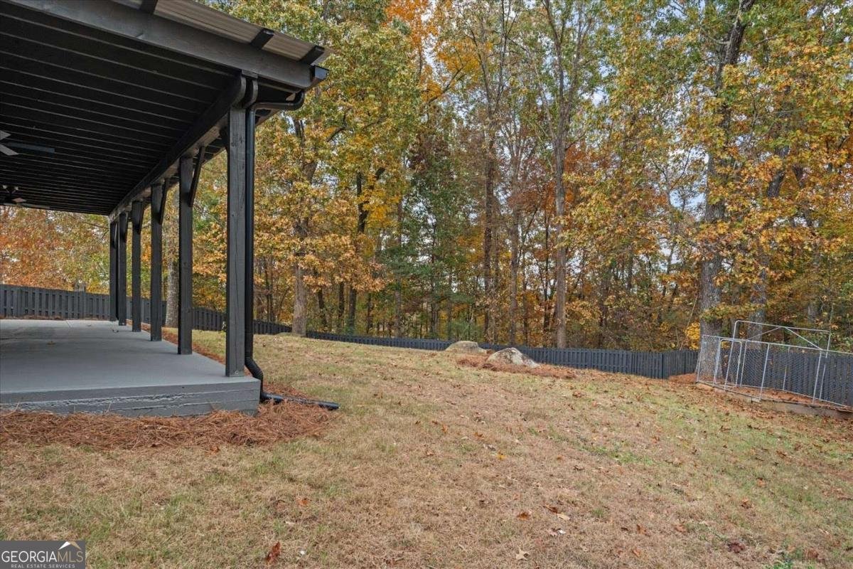 512 Oakbridge Drive Douglasville - 36