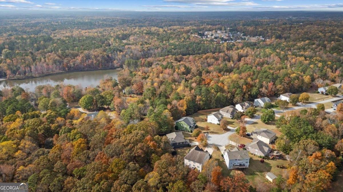 512 Oakbridge Drive Douglasville - 47
