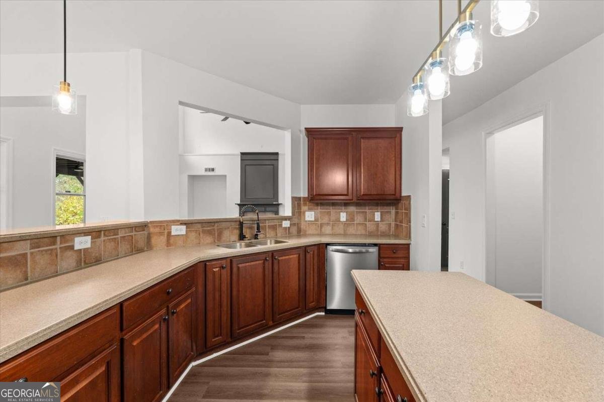 512 Oakbridge Drive Douglasville - 5