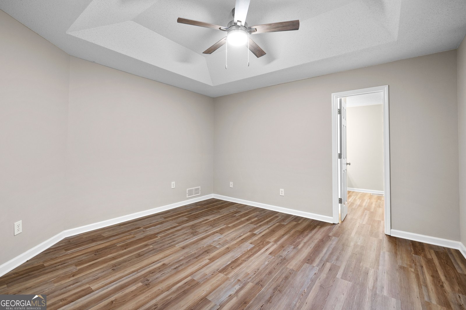 1229 Hampton Drive Hampton - 14