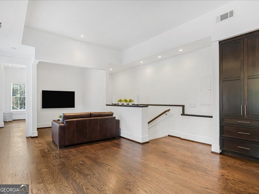 1144 Canton Street Roswell - 10