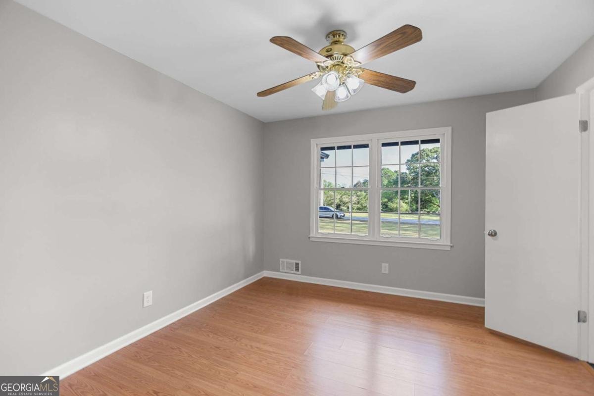 115 Linda Way Fayetteville - 22