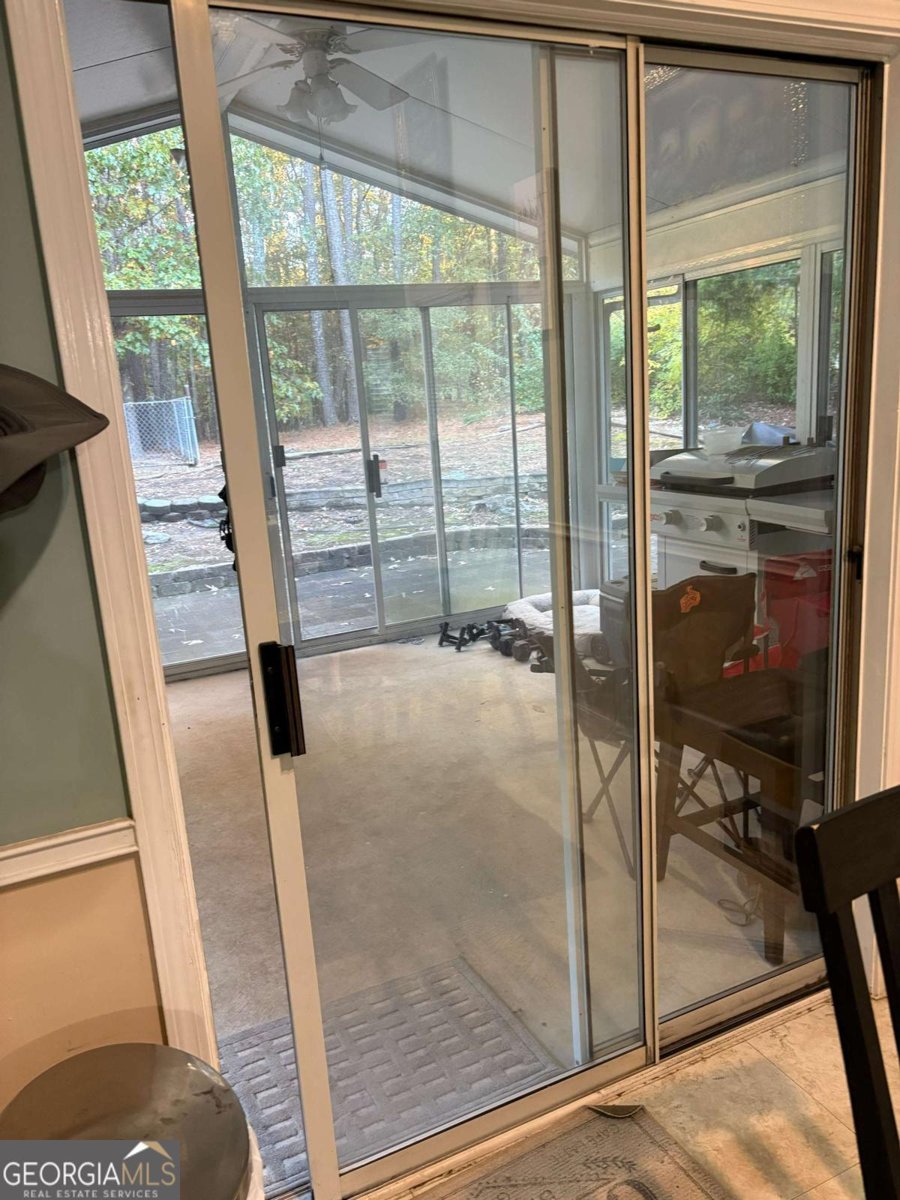 211 Brooks Lane Winder - 21