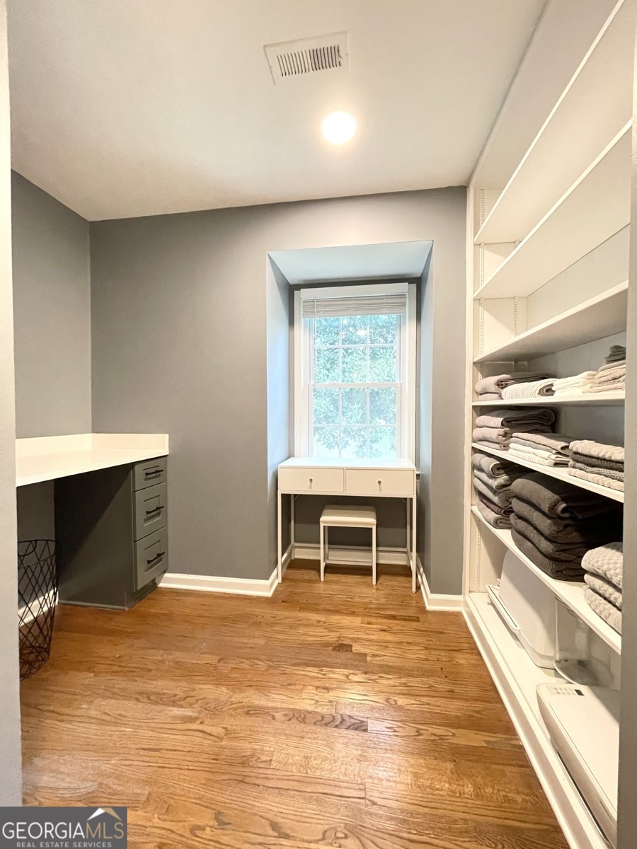 2772 Dunnington Circle Atlanta - 29