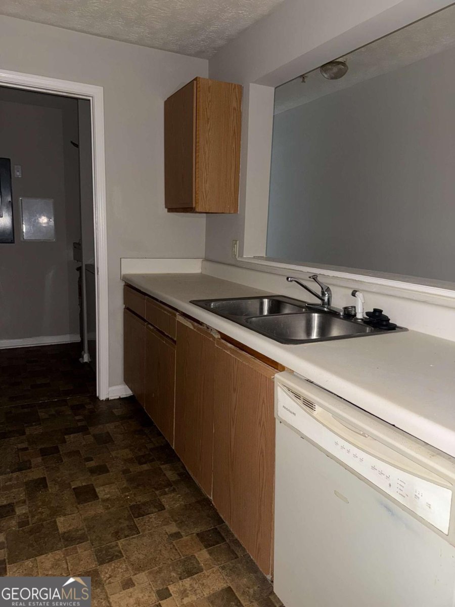 2203 Par Three Way Lithonia - 3