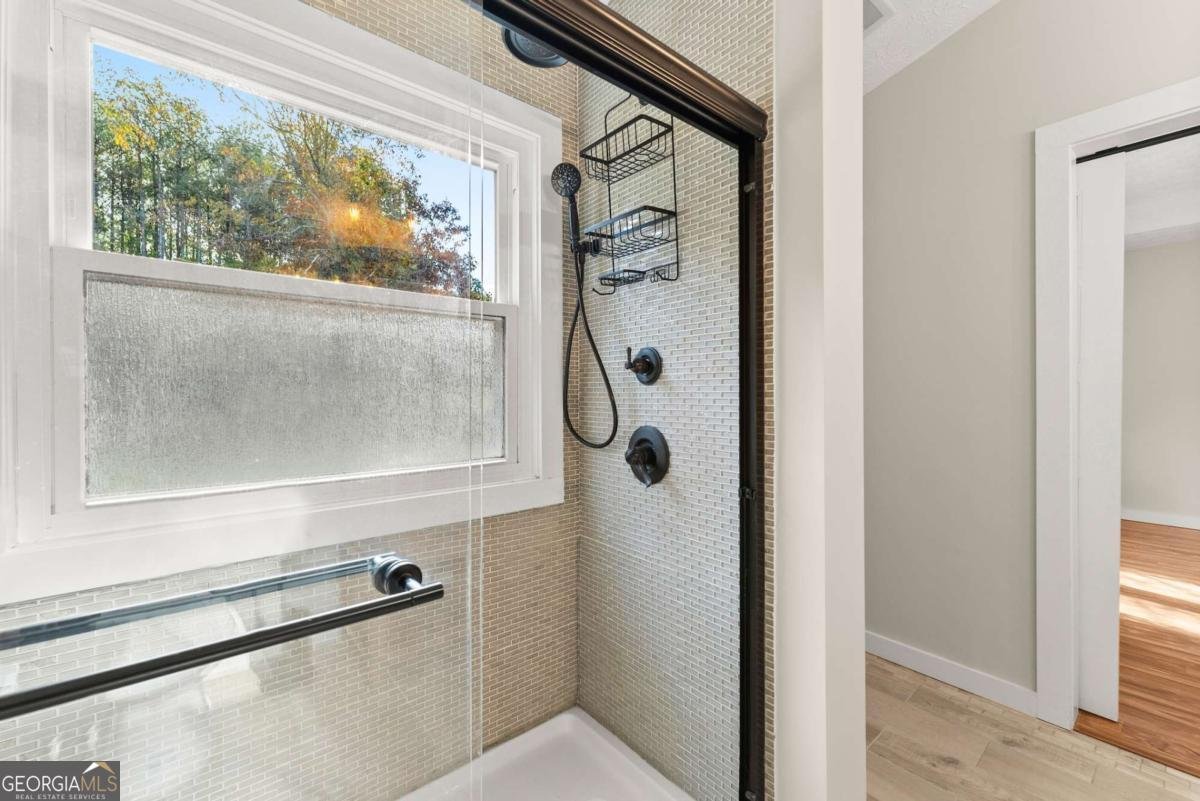 6228 Rock Port Drive Flowery Branch - 28