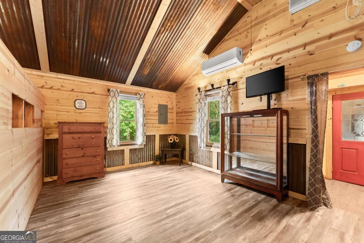 59 Rocket Drive Cleveland - 9