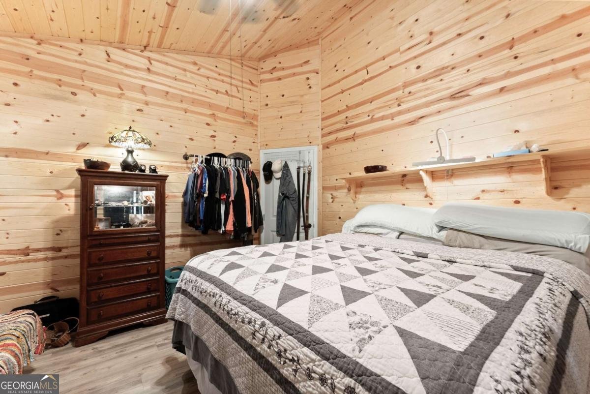 101 Rocket Drive Cleveland - 13