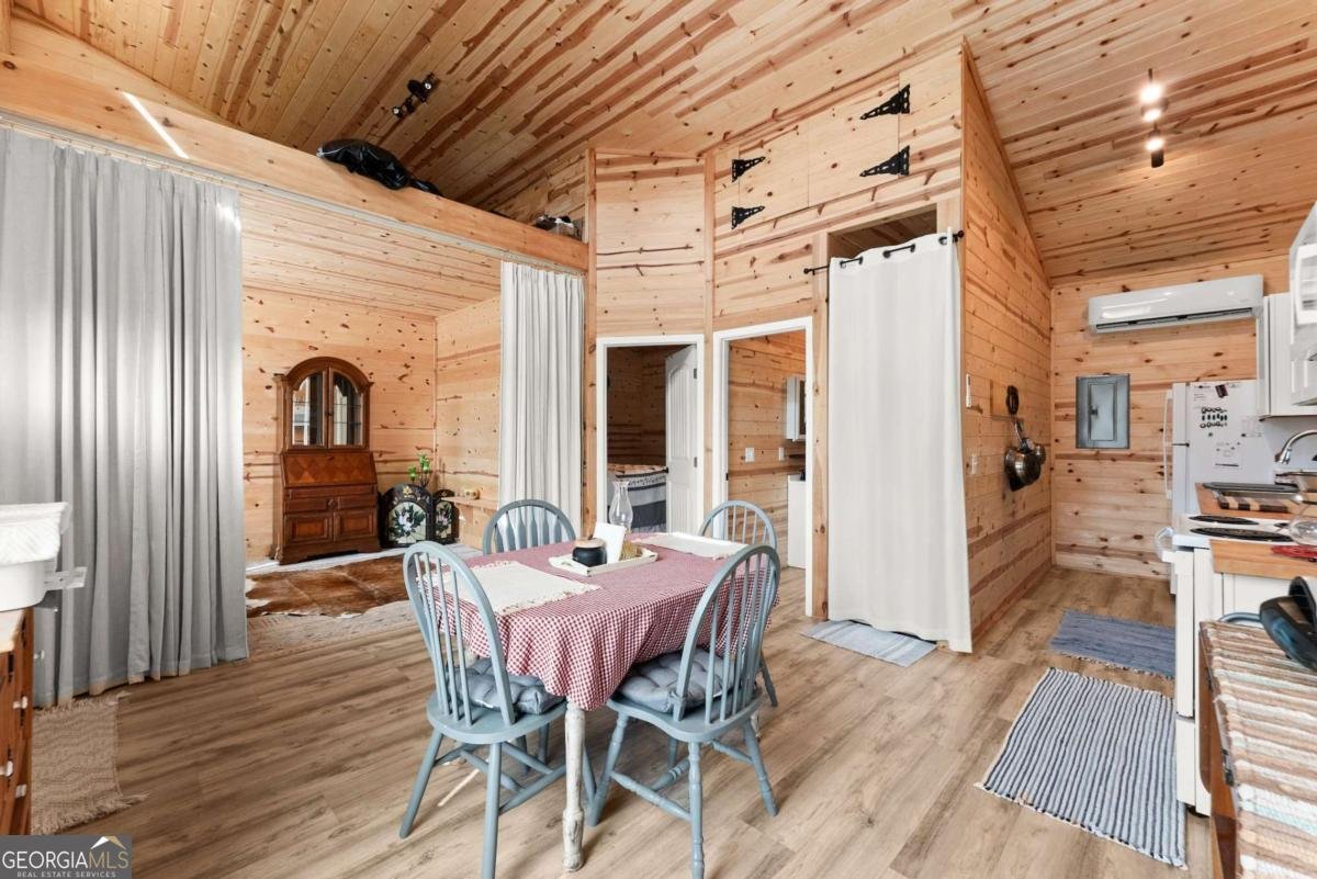 101 Rocket Drive Cleveland - 8