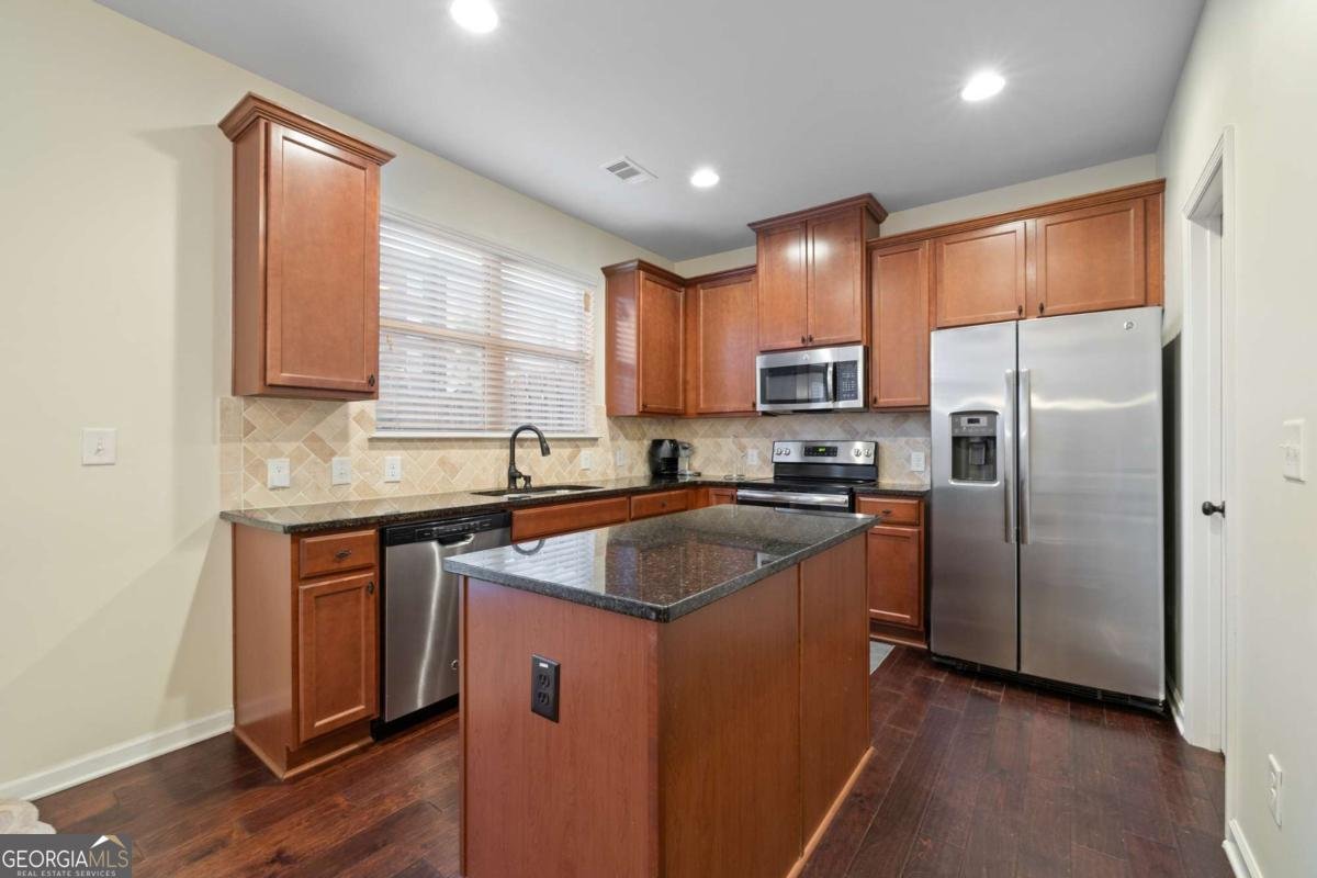 5715 Radford Loop Fairburn - 10