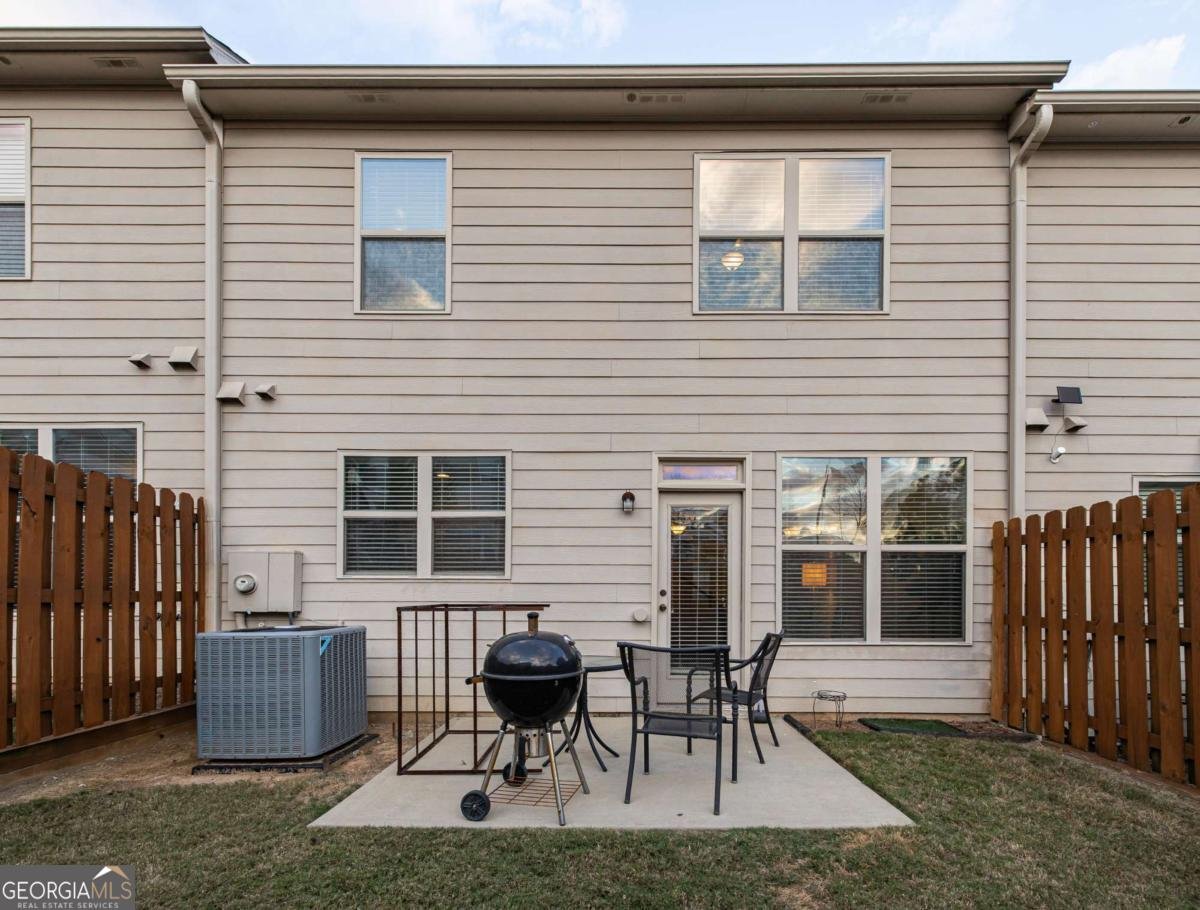 5715 Radford Loop Fairburn - 23