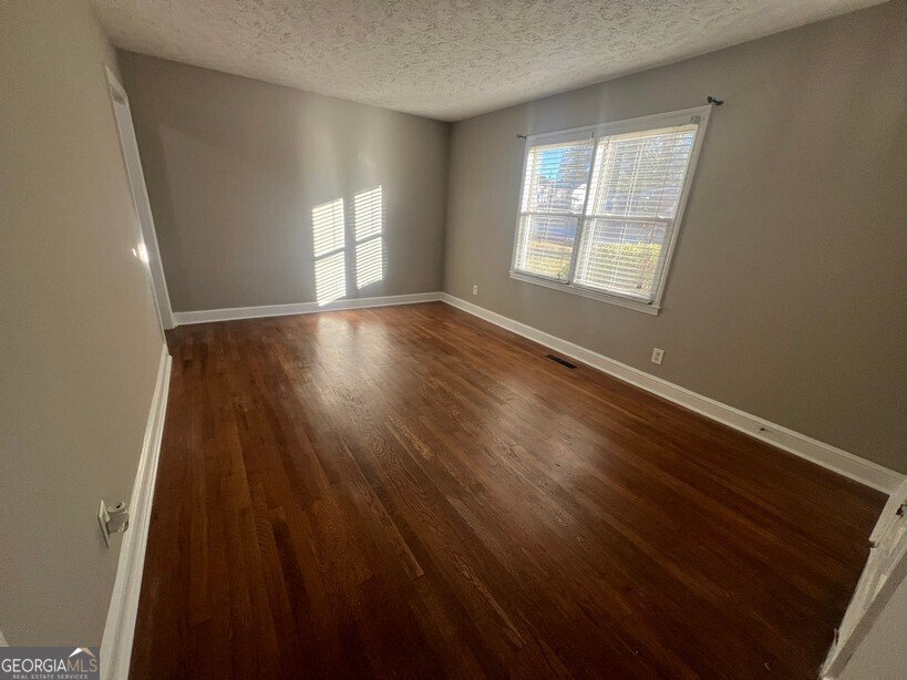 4105 Rose Lane Covington - 4