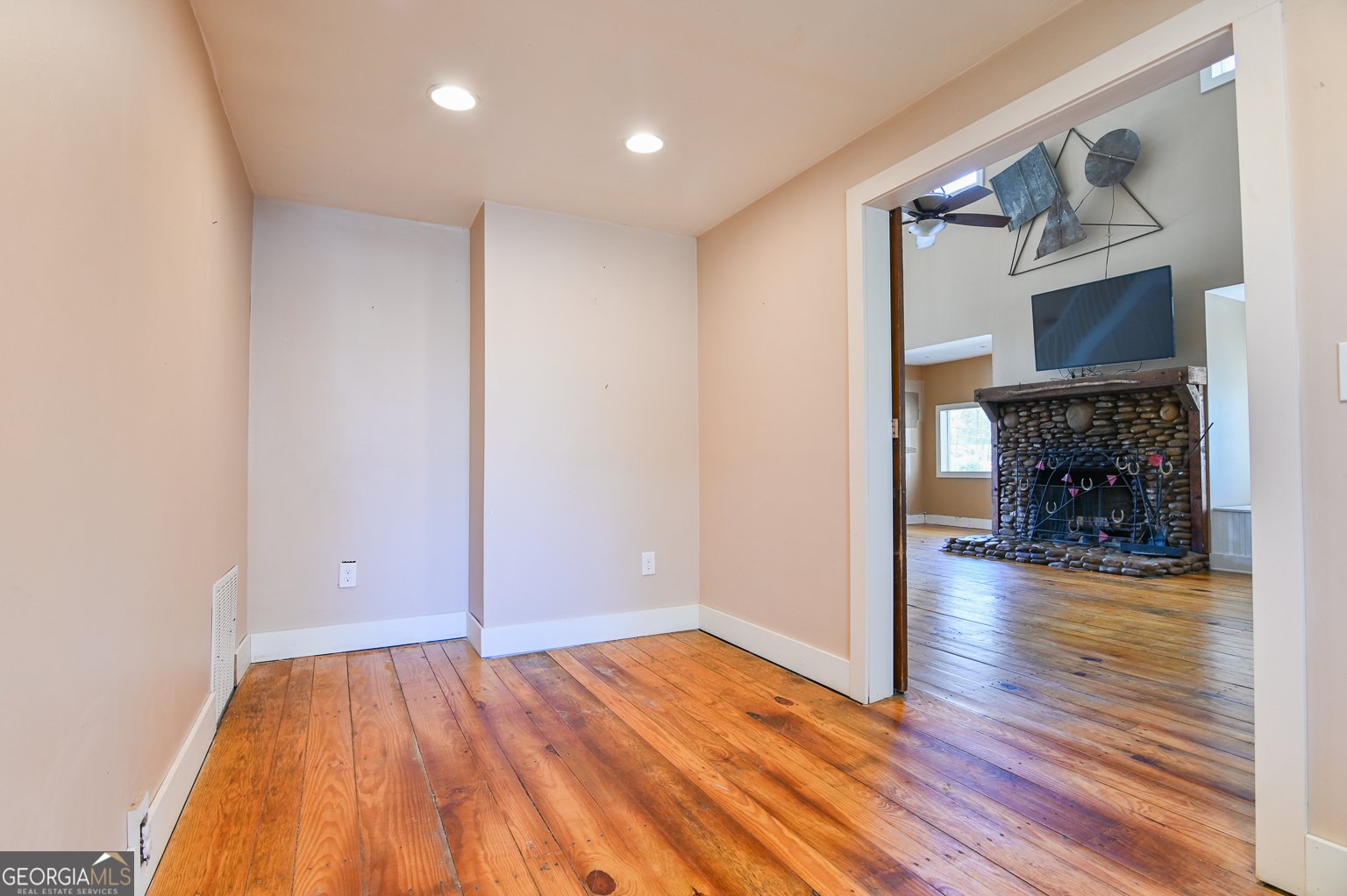 11725 Hazelbrand Road Covington - 31